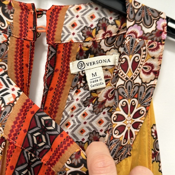 Versona printed flowy maxi dress with sheer overlay - Picture 11 of 13